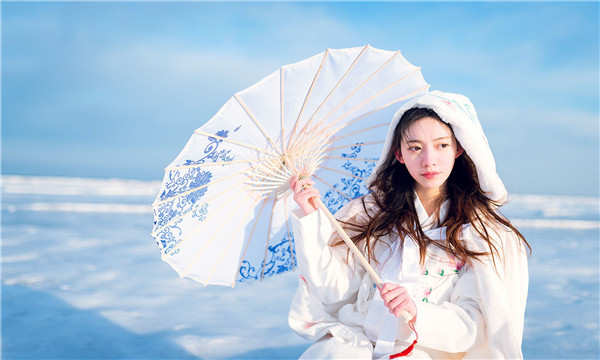 鄢陵试管代怀生子多少钱一个？助孕之路的费用分析与方案选择